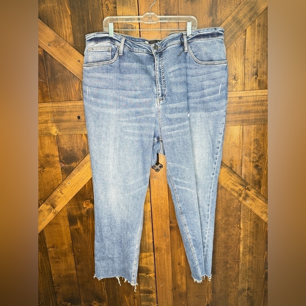 NEW KUT from the Kloth Rachael High-Rise Fab Ab Mom Raw Hem Plus Size 24W
